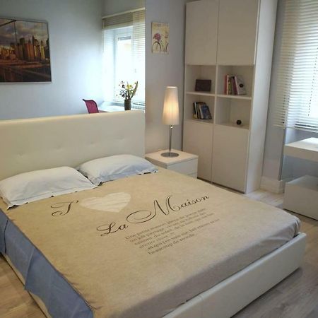 Metro A Modern Apartment Rome Exterior photo